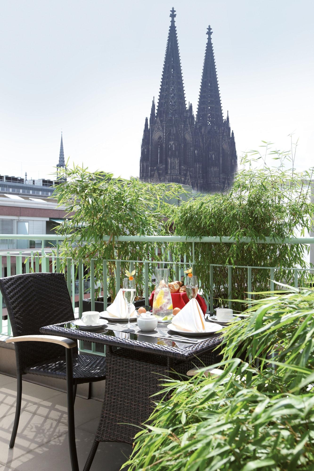 Lindner Hotel Cologne Am Dom, Part Of Jdv By Hyatt Esterno foto